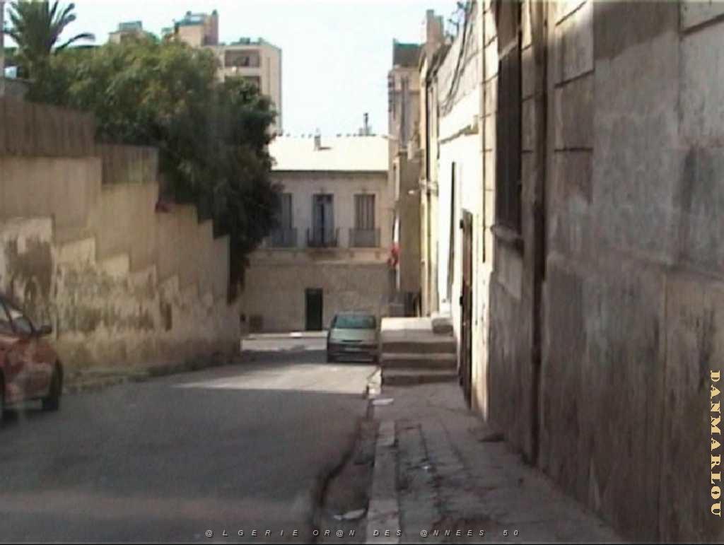 ORAN JUILLET 2007 RUE A. CHENIER.JPG